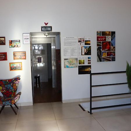 Hostel Freeway บราซิเลีย ภายนอก รูปภาพ